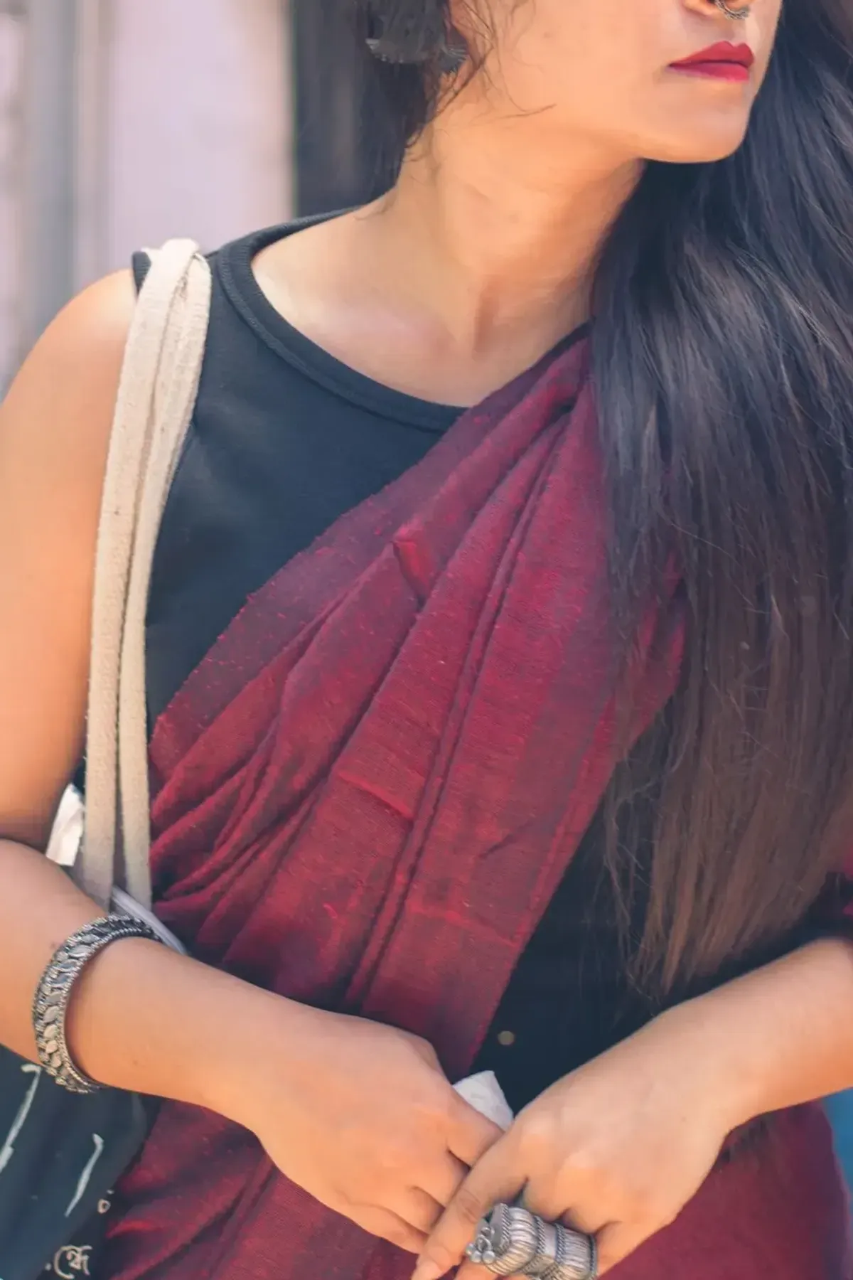 Maroon Mul Cotton Saree, detail
